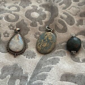 Necklace pendants